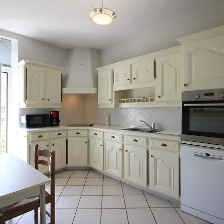 Apartment Bel 3*** Au Centre De La Bourboule, 6 Pers, Wifi - Fr-1-608-250